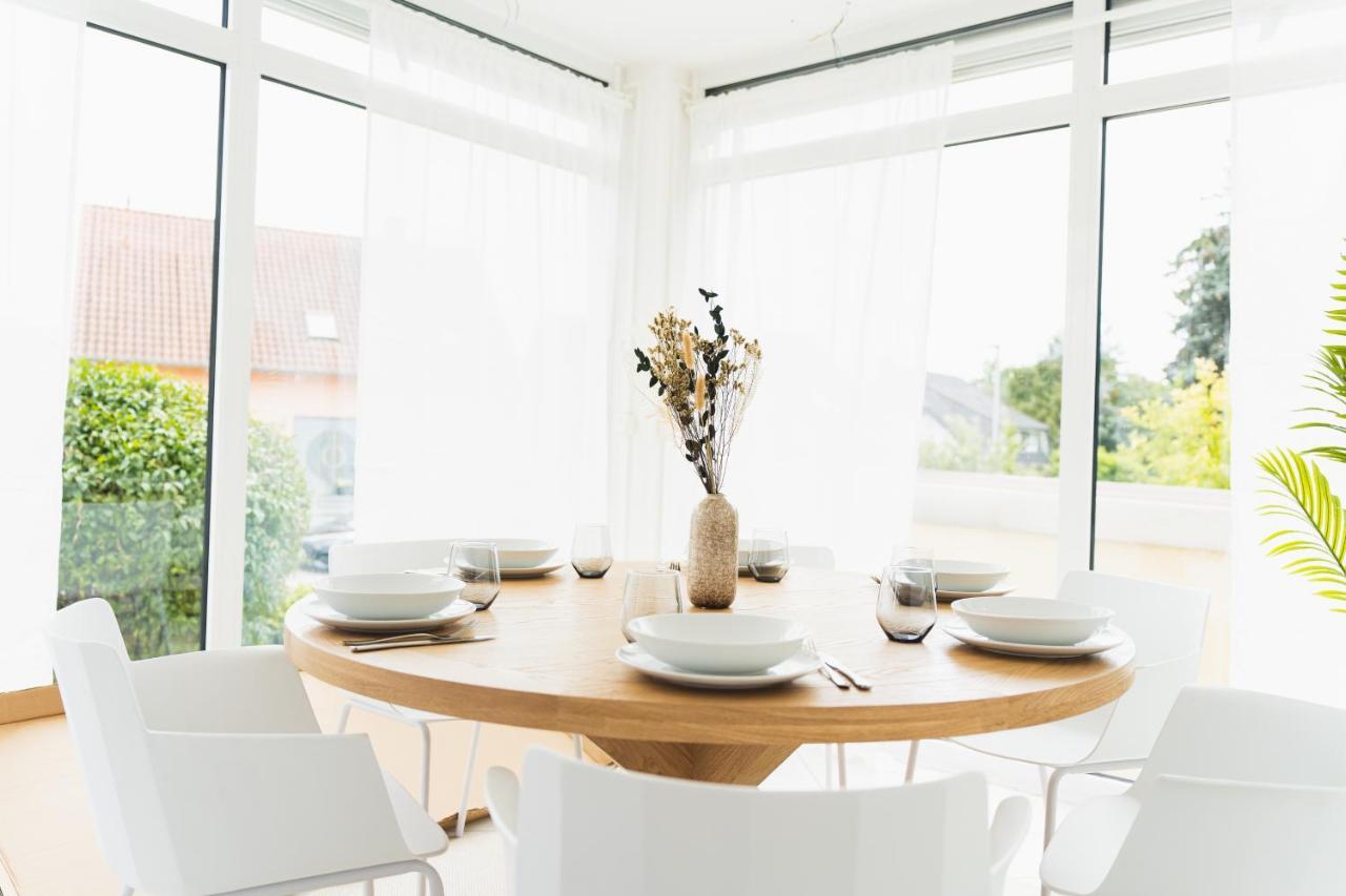 Appartment In Den Weinbergen Bei Mainz - Mit 2X Doppelzimmern, 1X Grosses Wohnzimmer, Bad & Kueche Stadecken-Elsheim Exterior foto